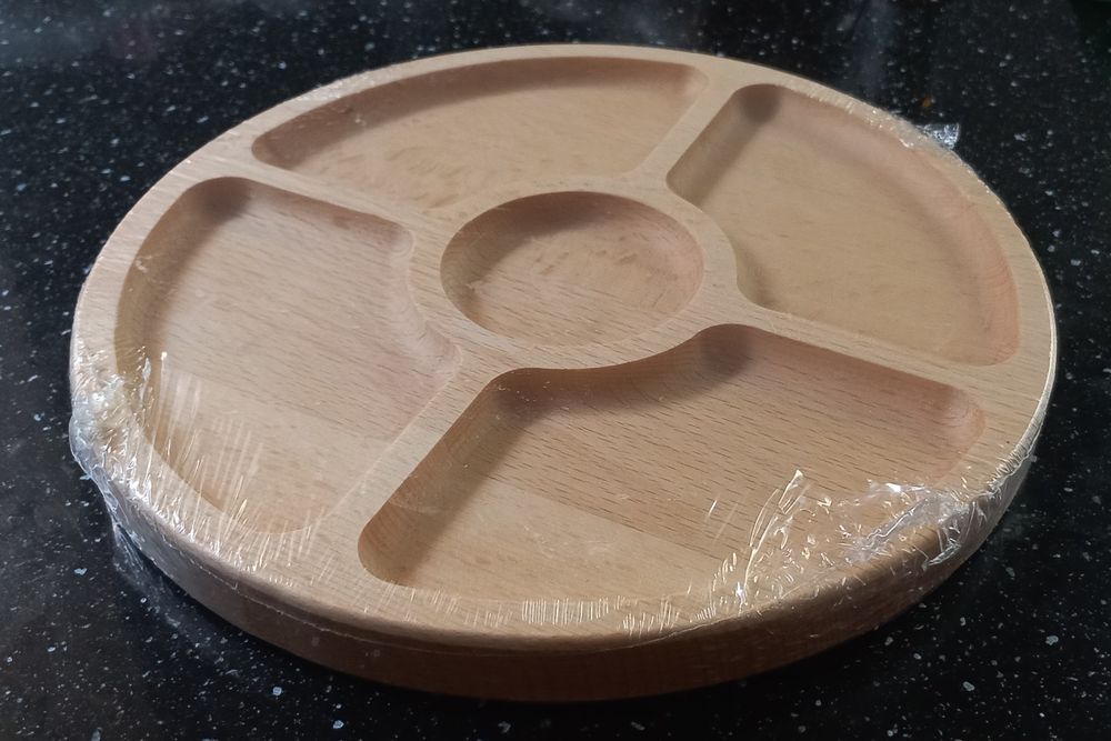 Менажница деревянная 25 см