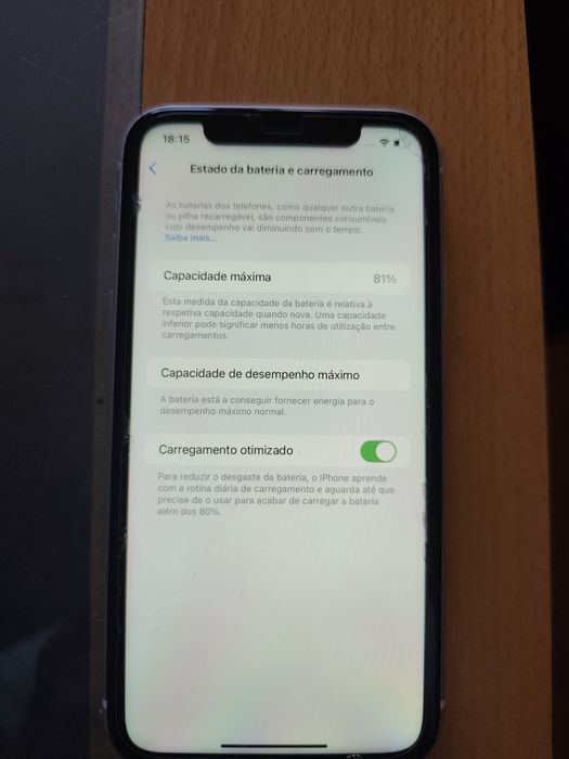 iPhone XR em bom estado
