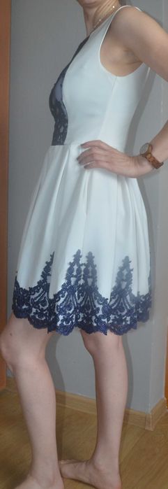 Biało-granatowa elegancka Sukienka rozm.36