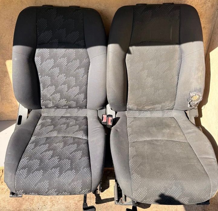 Bancos para Mercedes