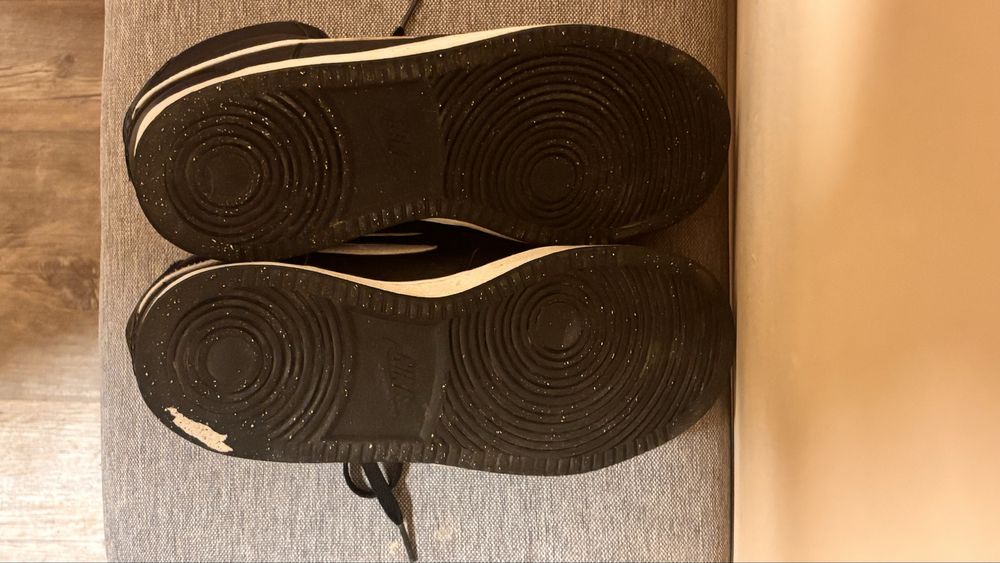 Sneakersy Nike Court Vision Mid – klasyczne czarne – Rozmiar 42