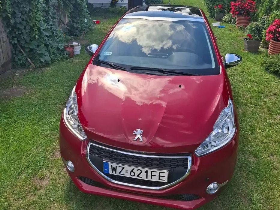 Peugeot 208