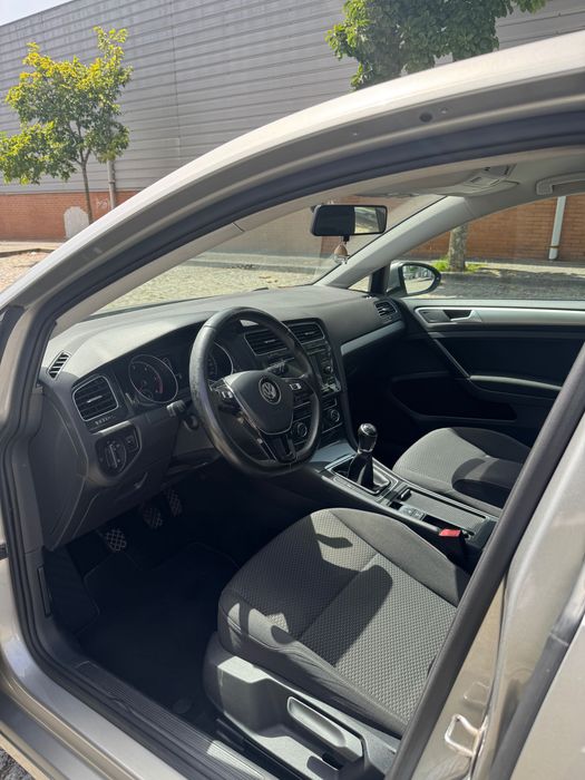 Volkswagen Golf VII 1.6