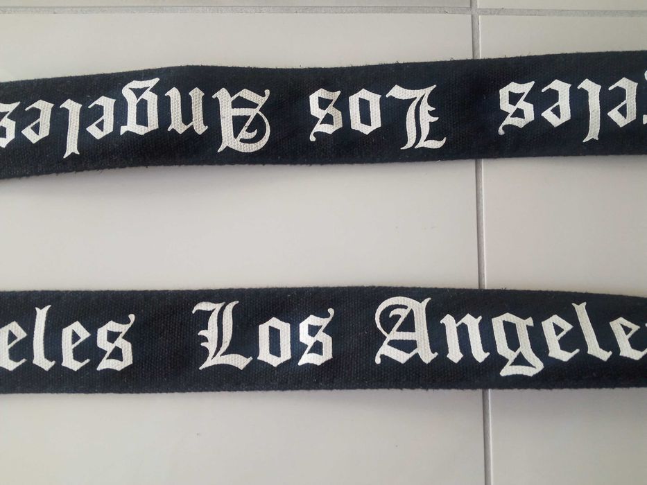 Pasek do spodni z napisem "Los Angeles" długość 121 cm.