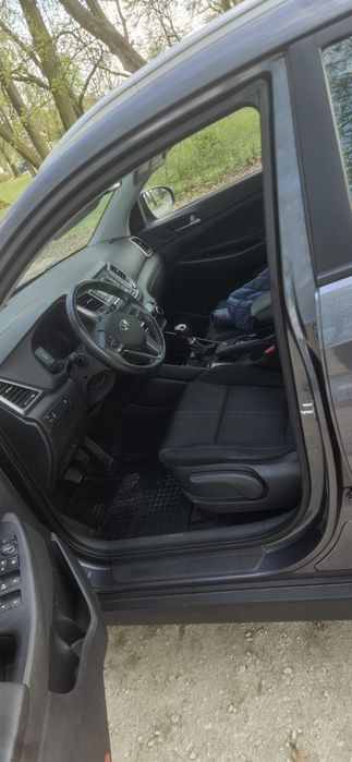 Hyundai tucson 2015r 1.7d 236tys km Salon Polska