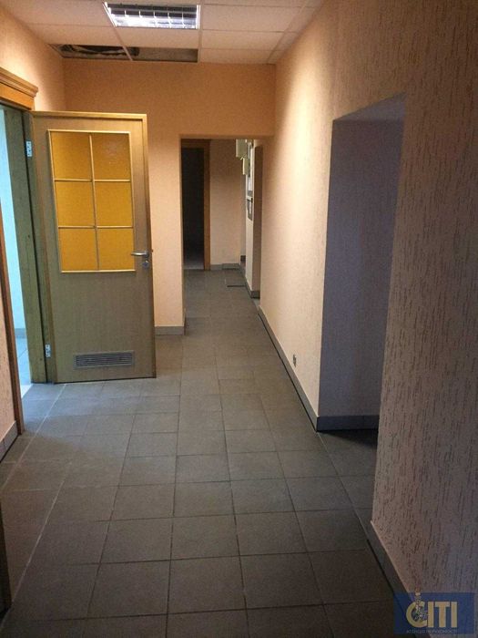 Оренда офісу в центрі міста, 150 м²