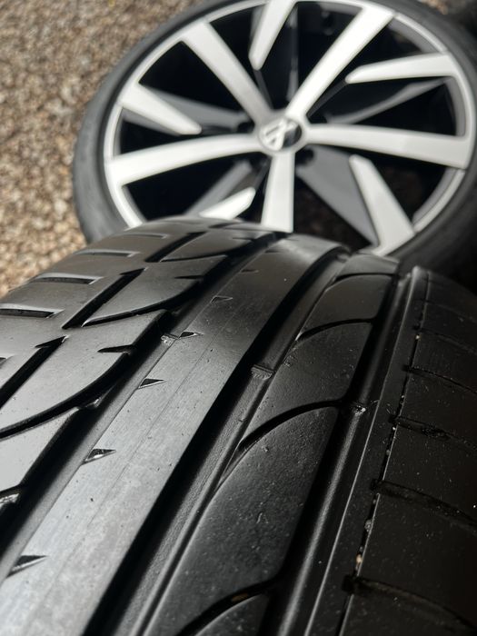 Felgi 19 5x112 Volkswagen Golf T-rock Arteon Seat skoda *Opony
