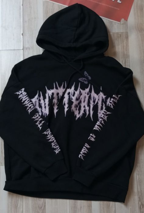 Bluza cropp czarno-różowa