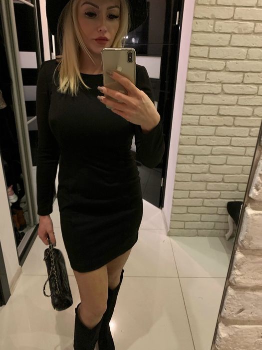 Sukienka czarna mini midi elegancka długi rękaw jak Just Unique L