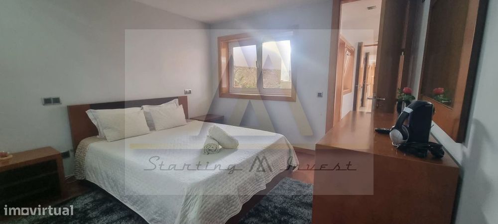 Moradia T3 mobilada com piscina. em Terroso - Póvoa de Varzim.