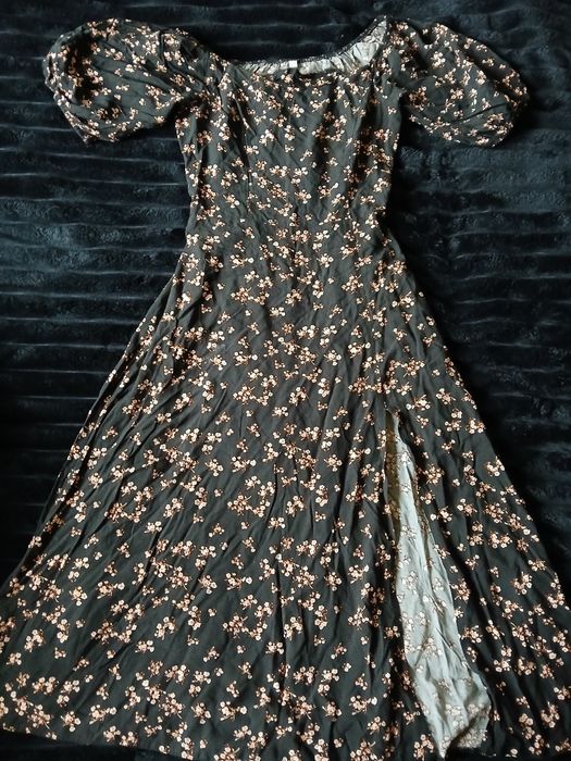 Плаття і спідничка