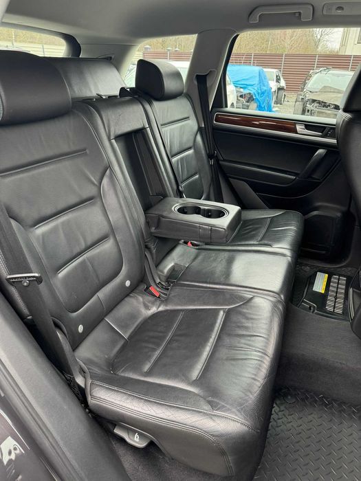 Комплект шкіряних сидінь сидіння Touareg NF FL салон