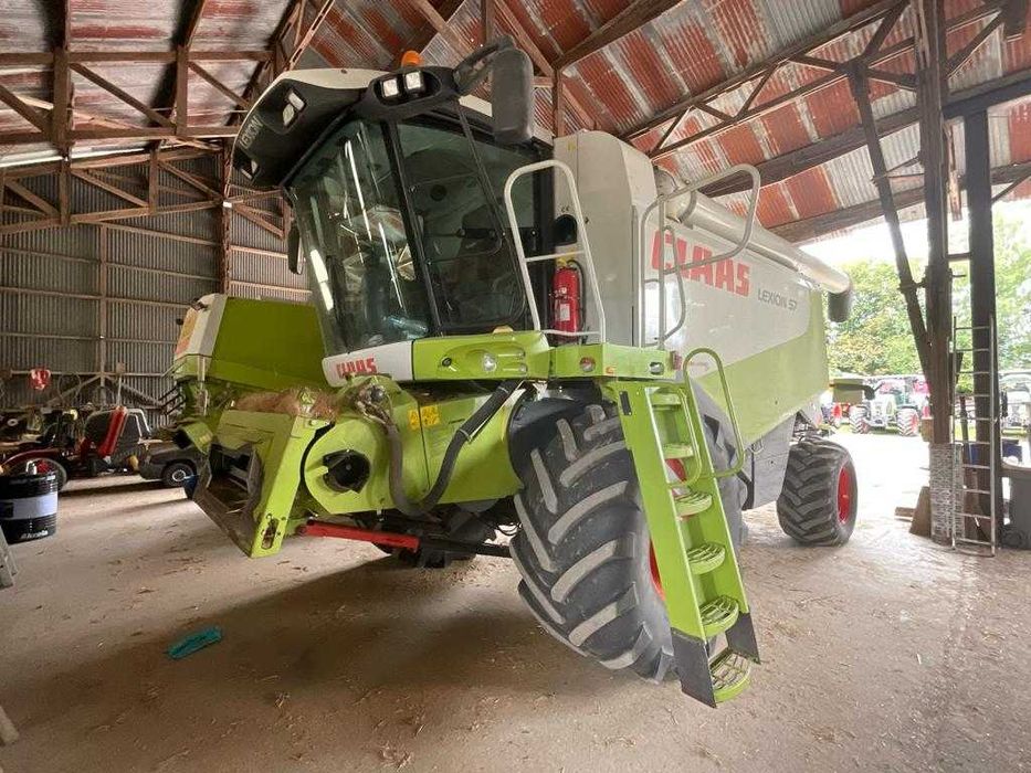 Комбайн свіжий claas lexion 570