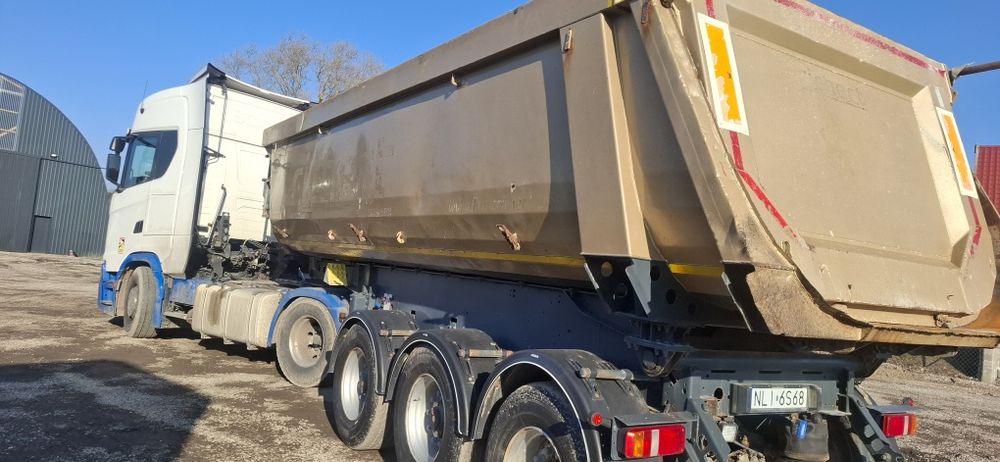 Naczepa schmitz stalowa