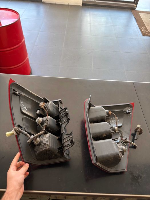 Farolins Traseiros Suzuki Grand Vitara 2 de 5 Portas