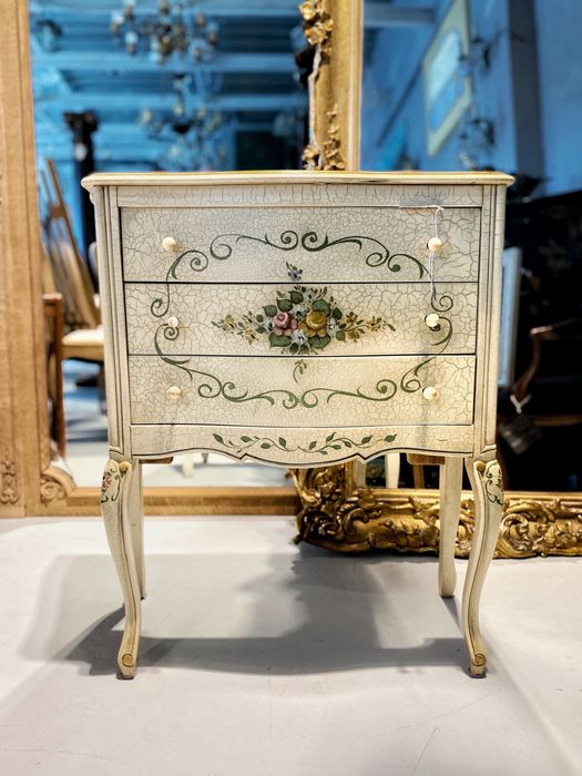 Drewniana Komoda recznie malowana