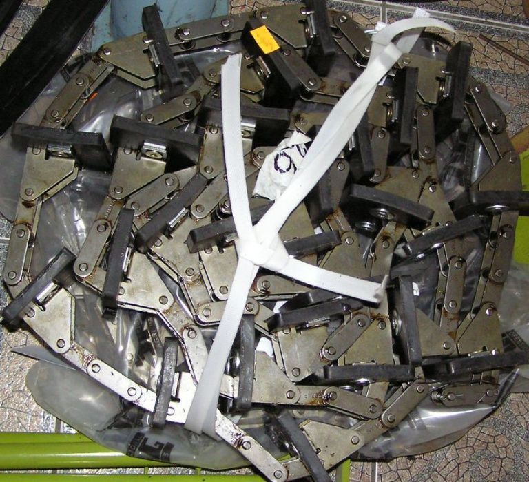 Łańcuch elewator kłosowy kombajn claas Dominator 48,86,88,96,76 MEGA