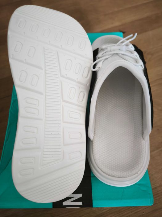 Modne klapki damskie ala Nike