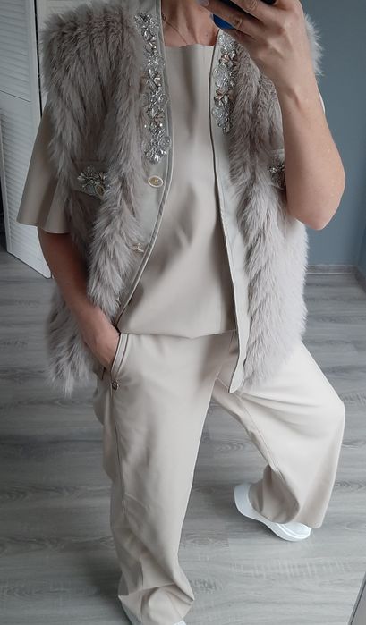 Włoska kamizelka futerko z cyrkoniami uni