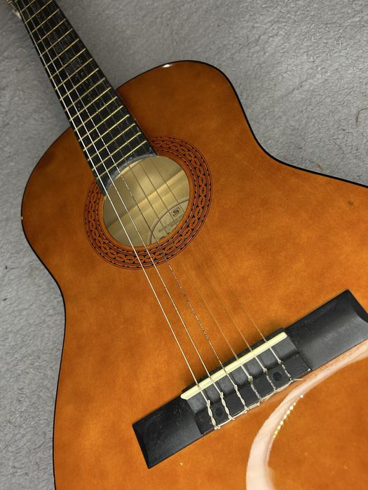 Guitarra Suzuki