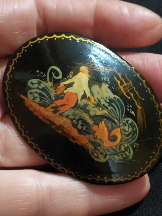 Авторська брошка «Золота рибка», Палех. Ручний розпис