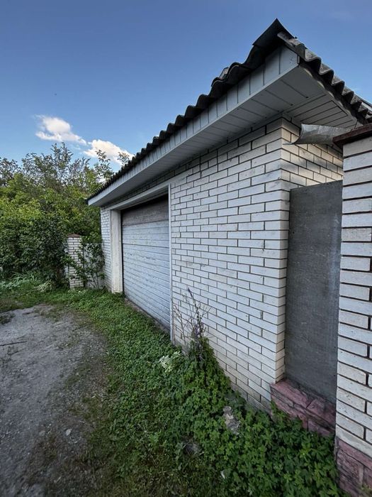 Продаж будинку Кагарлик.