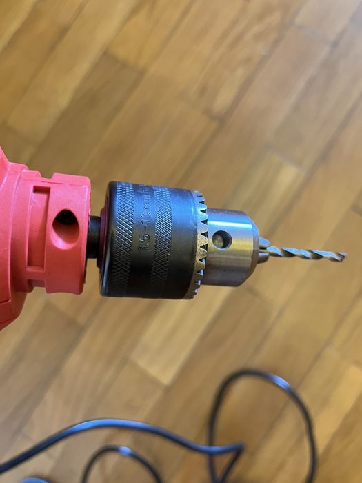 Berbequim com percussão iTools Brico 500W - Como Novo