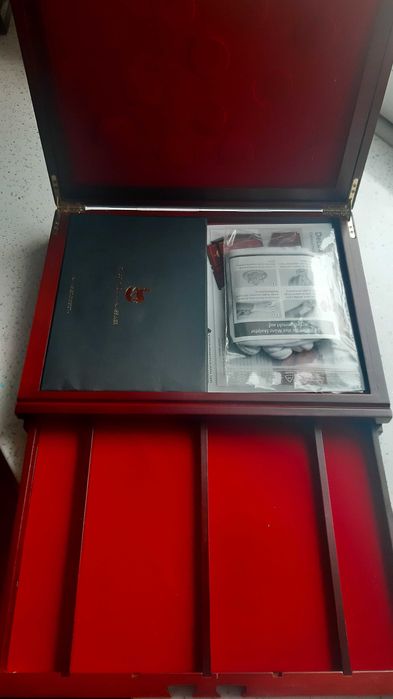 Kaseta DeLuxe- na monety inwestycyjne