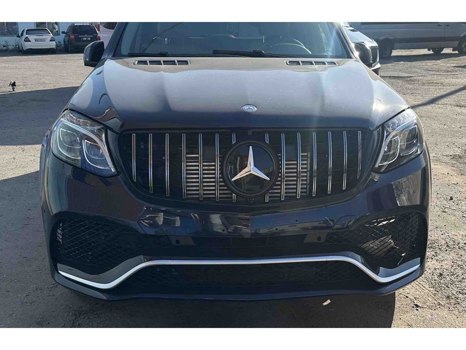 Mercedes GLS сlass X166 Передня емблема під склом a0008880111 (Для GLS)