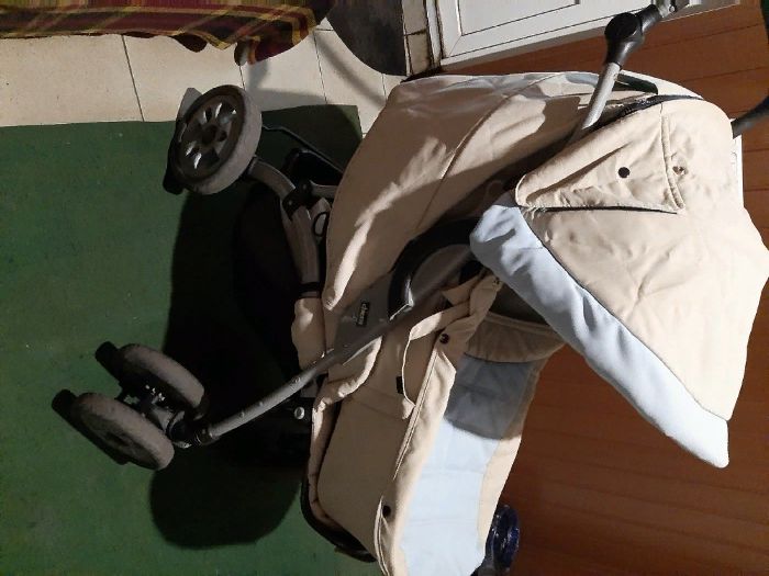 продам детскую коляску
