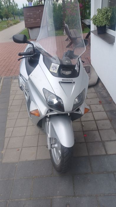 honda 250 w Twojej okolicy? Sprawdź kategorię Skuter