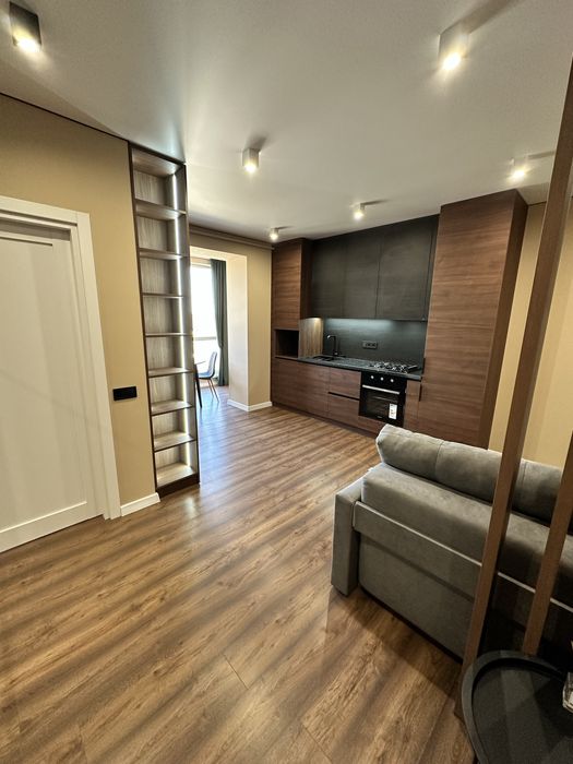 Ремонт квартир та будинків під ключ Вараш