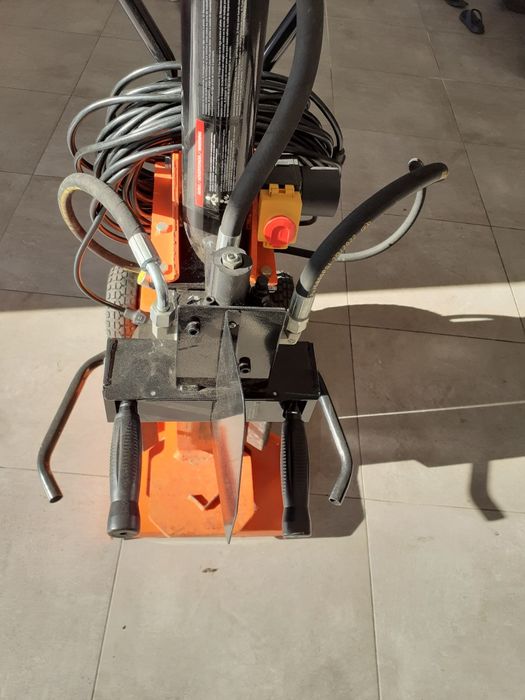 Alugo Rachador de lenha monofásico