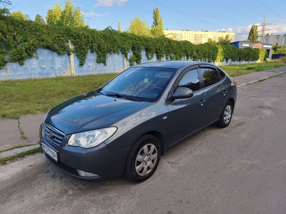 Hyundai Elantra HD