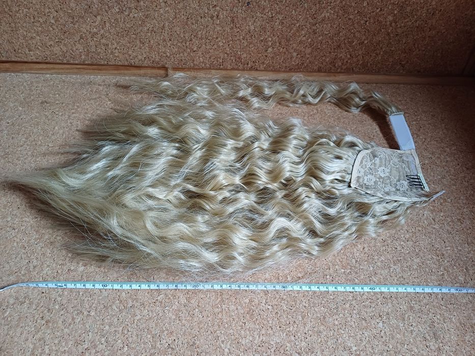 Extensão de cabelo comprido, rabo
de cavalo. Novo.