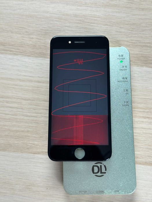 Oryginalny ekran do iPhone 8 / SE 2020 / SE 2022