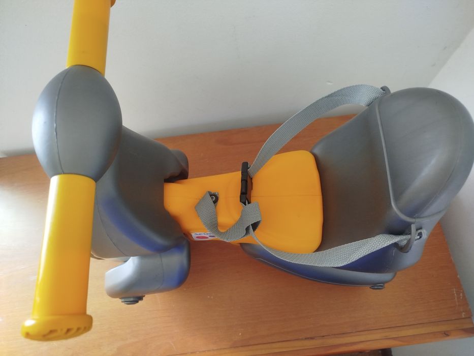 Mota de brincar criança