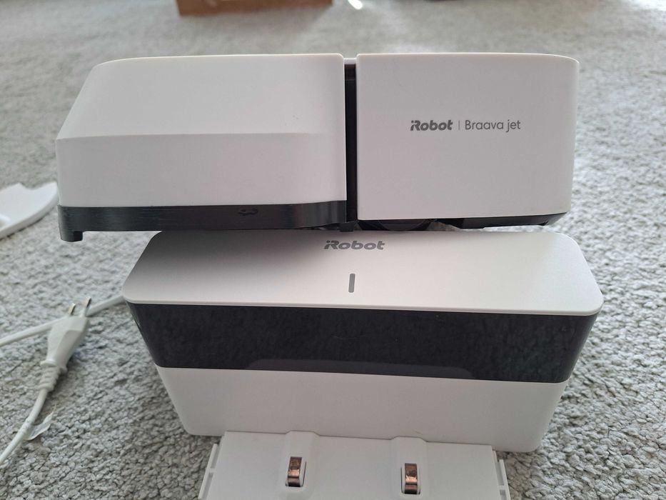 iRobot esfregona Braava jet® m6 (praticamente novo)