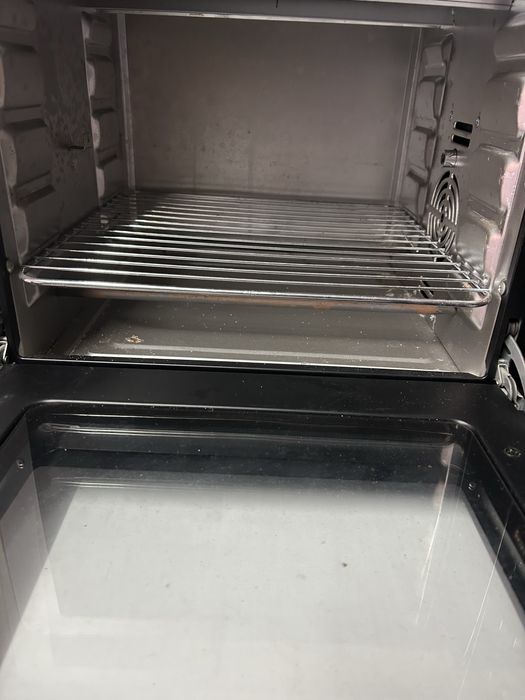 Mini forno eletrico