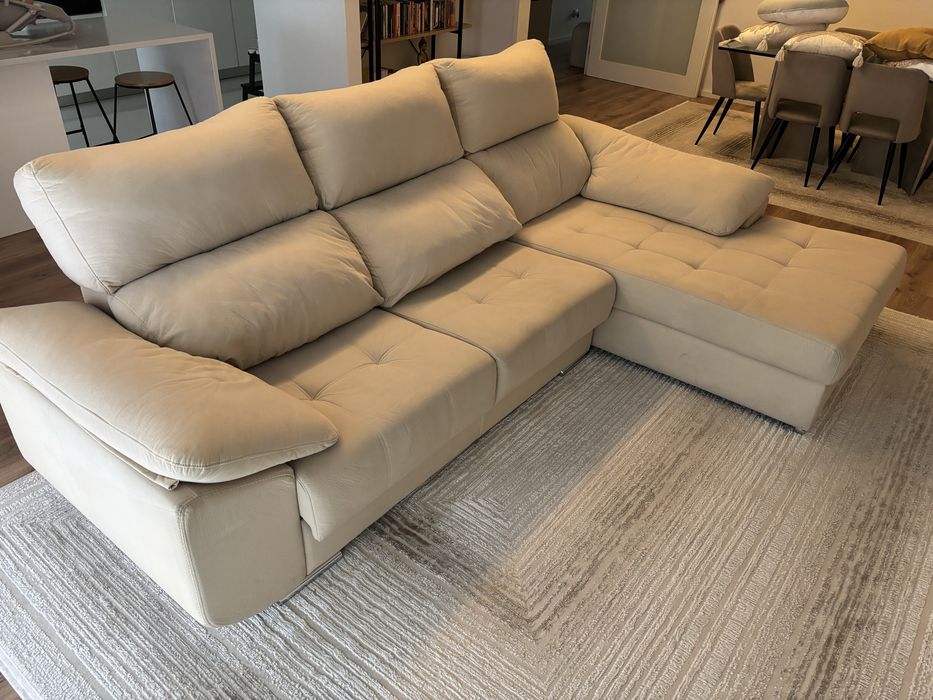 Sofa 3 lugares com chaise longue