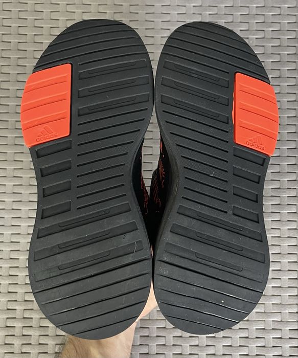 Adidas Marvel Spyder-Man кроссовки 32 размер детские черные