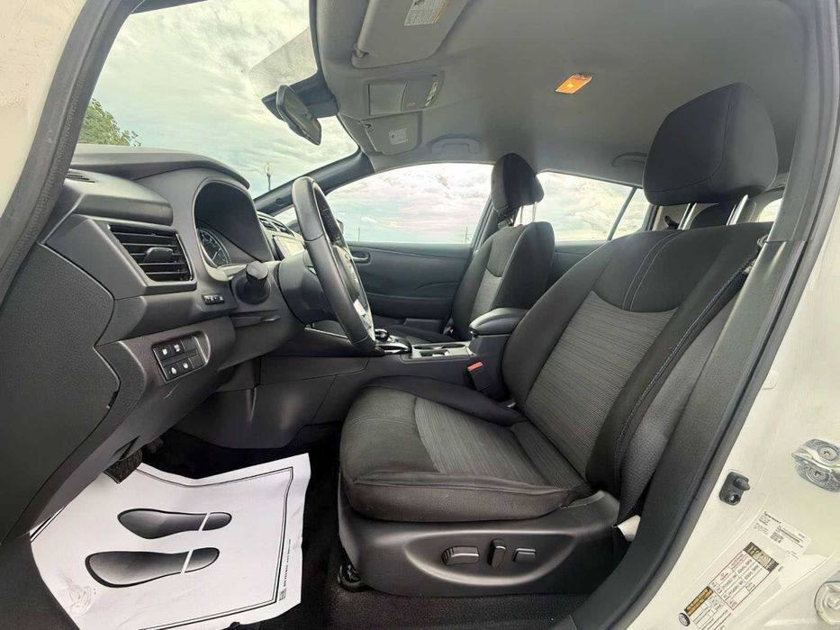 Nissan LEAF SV PLUS      2023