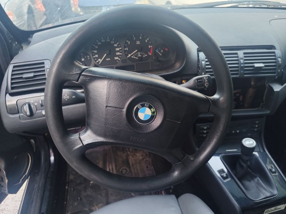 BMW E46 PARA PEÇAS