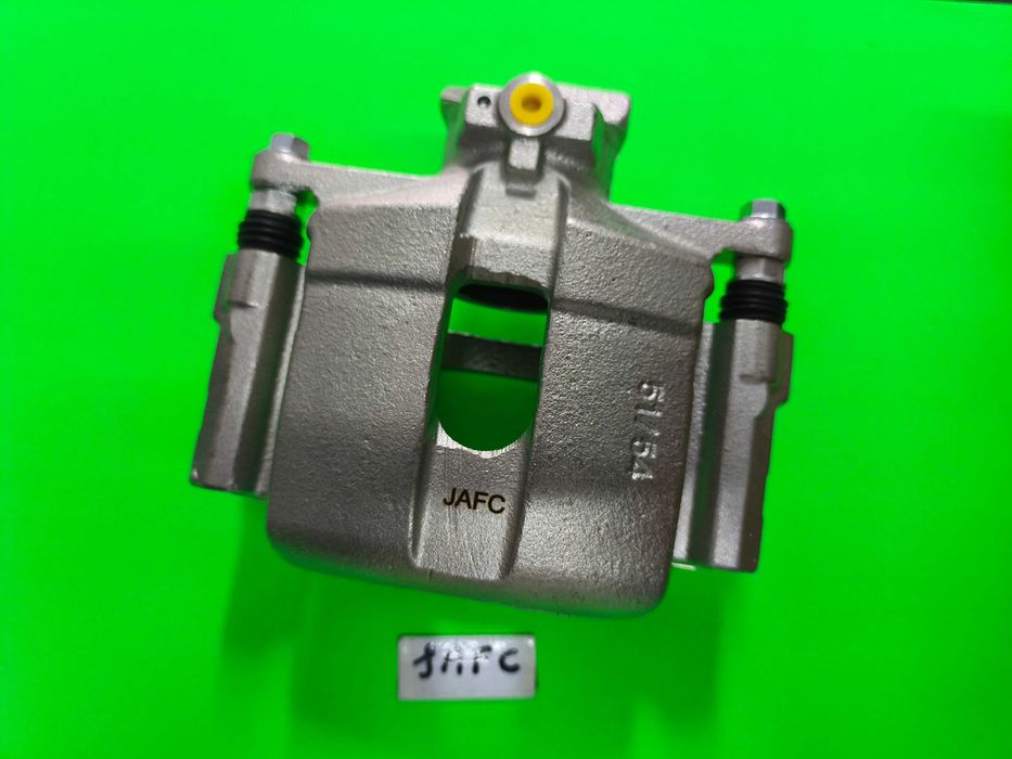 Pinça de travão superior direita Mitsubishi Canter Fuso 2011 a 2021 MK585108