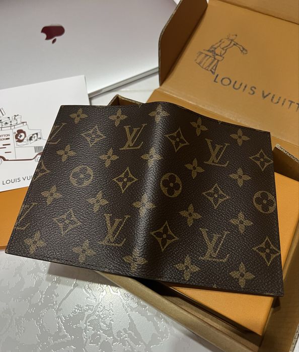 Обложка на паспорт Louis Vuitton Passport Cover Monogram NFC Люкс