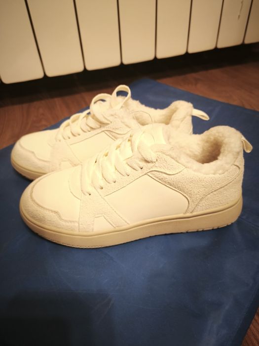 Нові! Кеди Primark з хутром