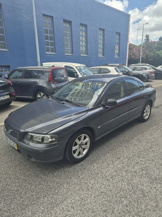 Volvo  S60 2.0 T full extras