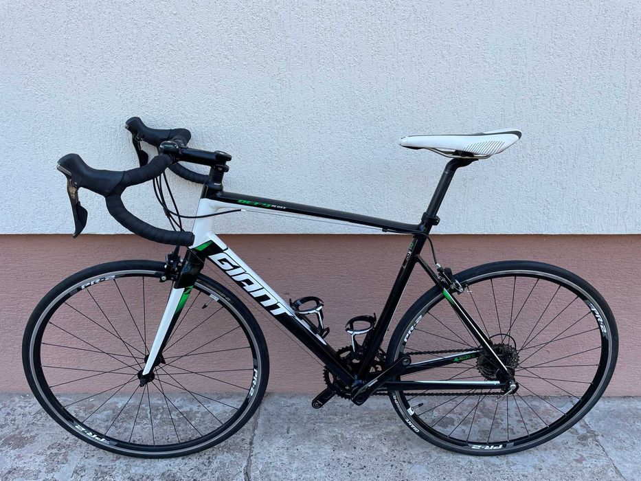 Rower szosowy Giant Defy, Shimano Ultegra 2x11