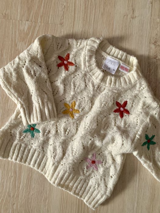 Sweter swterek zara w kwiaty