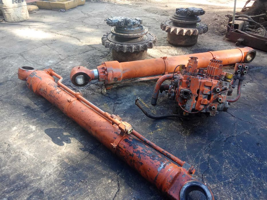 Peças Escavadora Hitachi EX600 LCHE